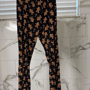Bobbie Brooks Black Gingerbread Leggings